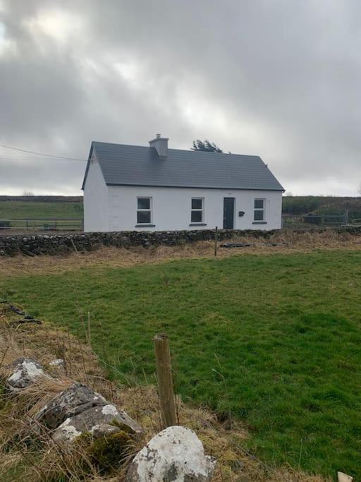 Kilmoon Cottage, Entire Home In Lisdoonvarna Exterior photo
